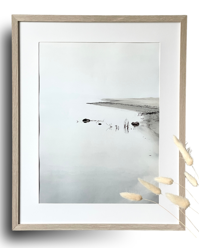 Oceanbreeze Poster + Frame 40x50 cm